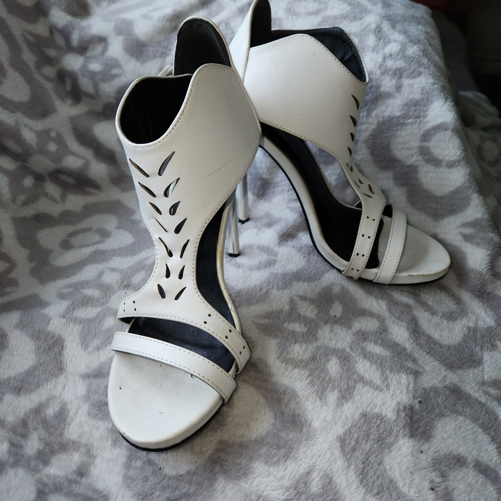 9 Just Fab Ansella cut out strappy sandal white black stiletto heel